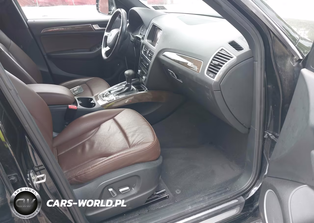 2016 Audi Q5 2.0T Premium VIN:WA1L2AFPXGA105242 - 5