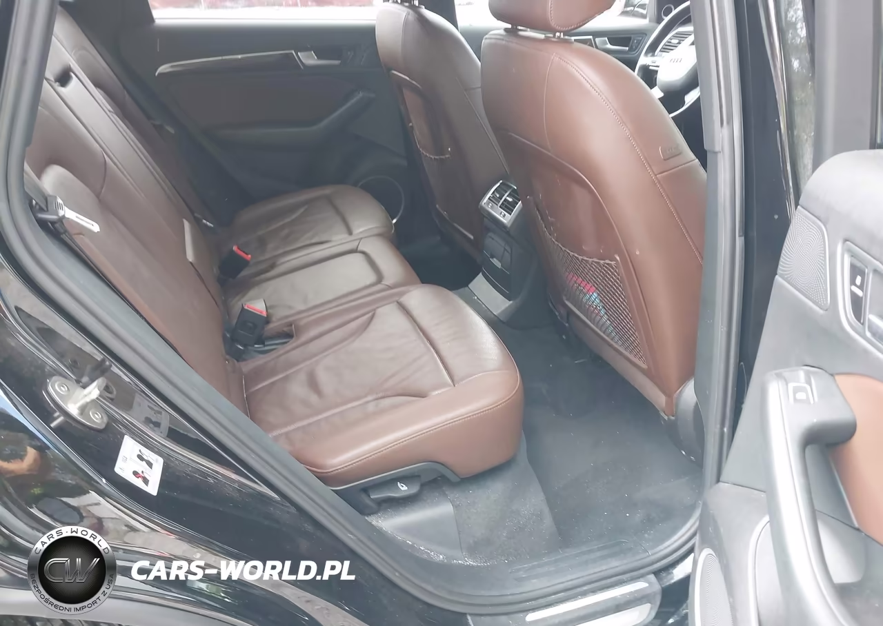 2016 Audi Q5 2.0T Premium VIN:WA1L2AFPXGA105242 - 8