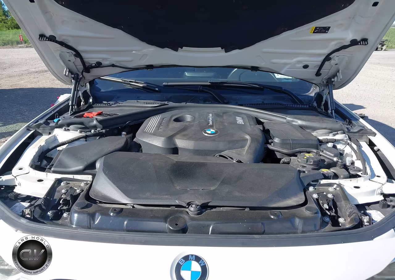 2018 BMW 330I xDrive VIN:WBA8D9C52JEM32772 - 10