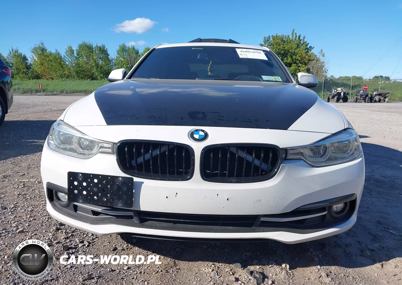 2018 BMW 330I xDrive VIN:WBA8D9C52JEM32772 - 12