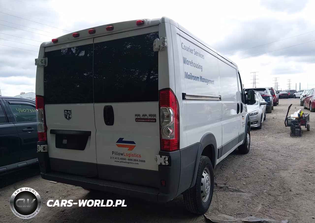 2017 Ram Promaster 1500 Low Roof 136 Wb VIN:3C6TRVAG6HE536120 - 4