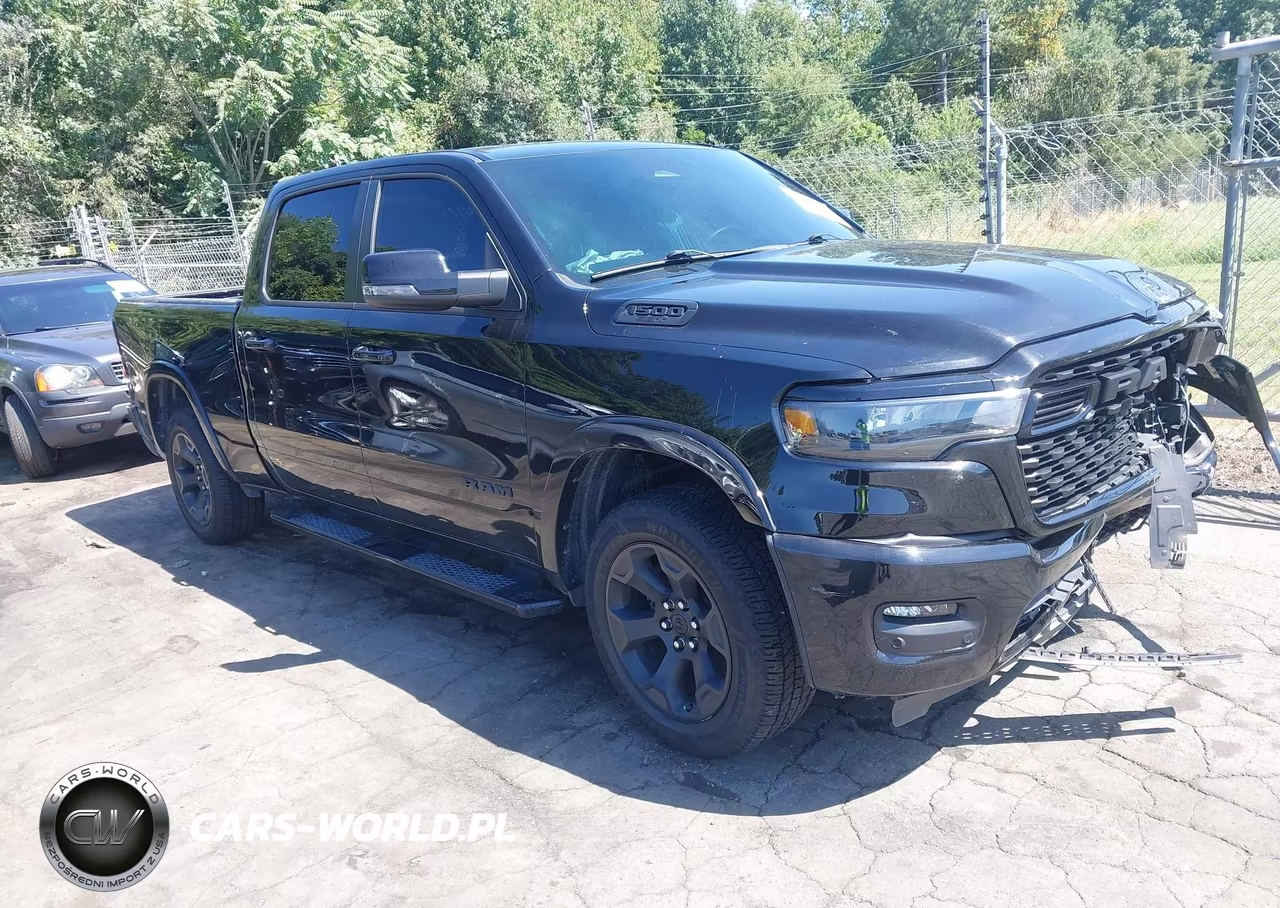 2025 Ram 1500 Big Horn 4X4 6'4 Box