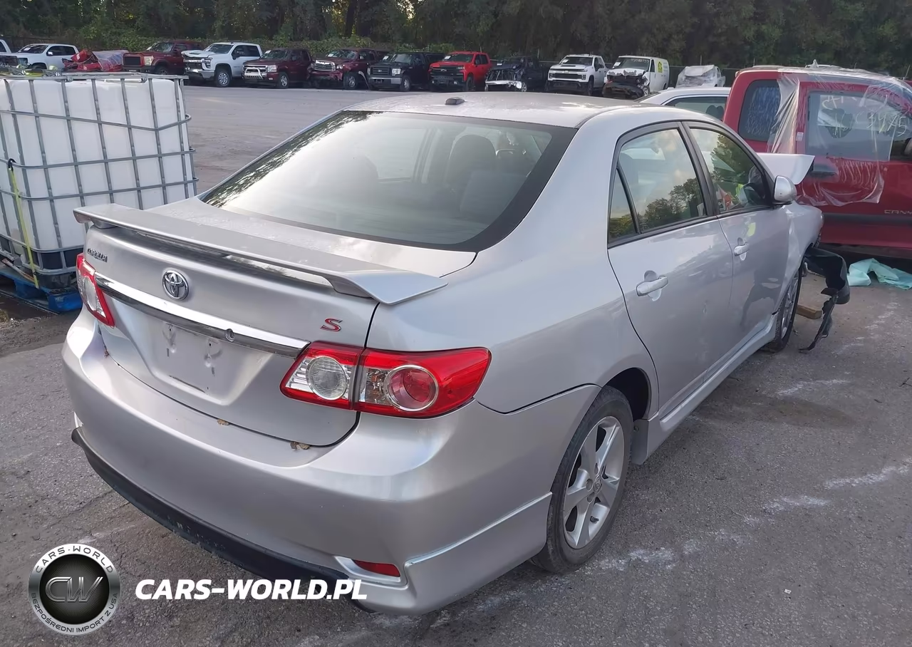 2011 Toyota Corolla S VIN:2T1BU4EE7BC751758 - 4