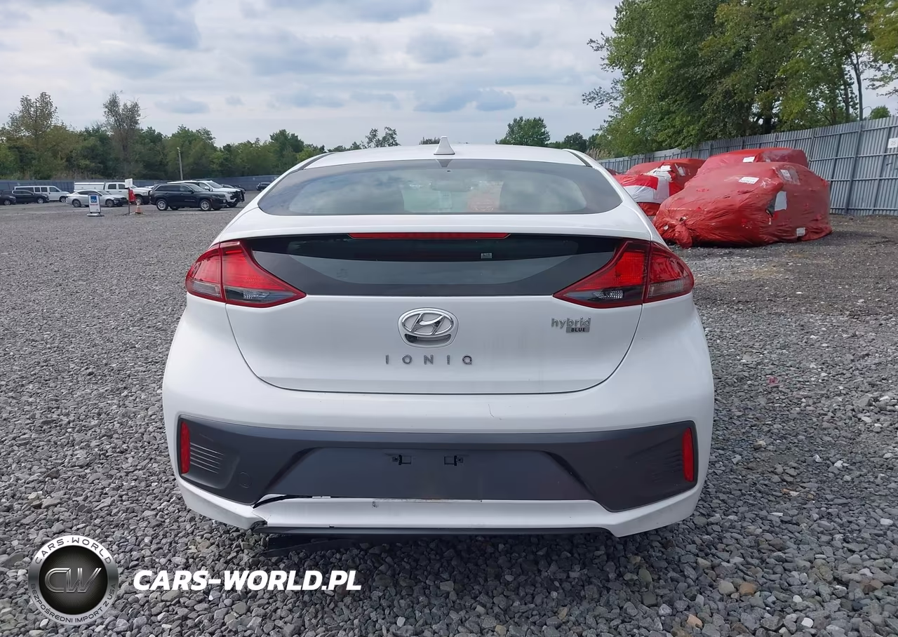 2020 Hyundai Ioniq Hybrid Blue VIN:KMHC65LCXLU219832 - 16