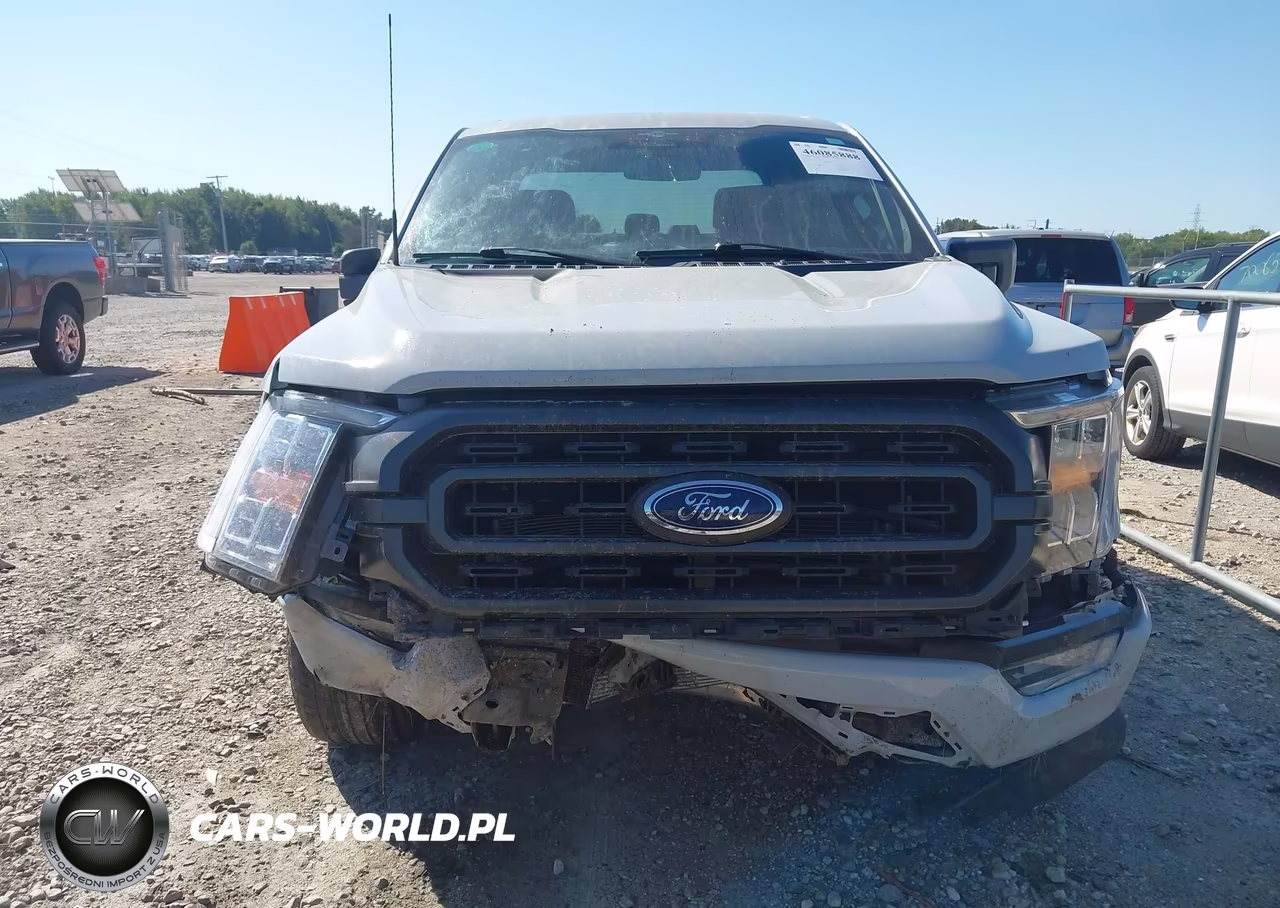 2023 Ford F-150 Xlt VIN:1FTFW1ED3PFD09852 - 13