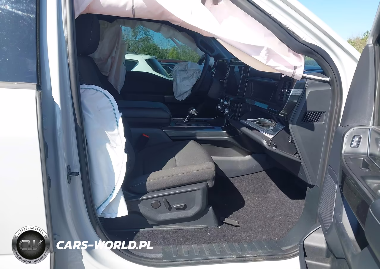 2023 Ford F-150 Xlt VIN:1FTFW1ED3PFD09852 - 5
