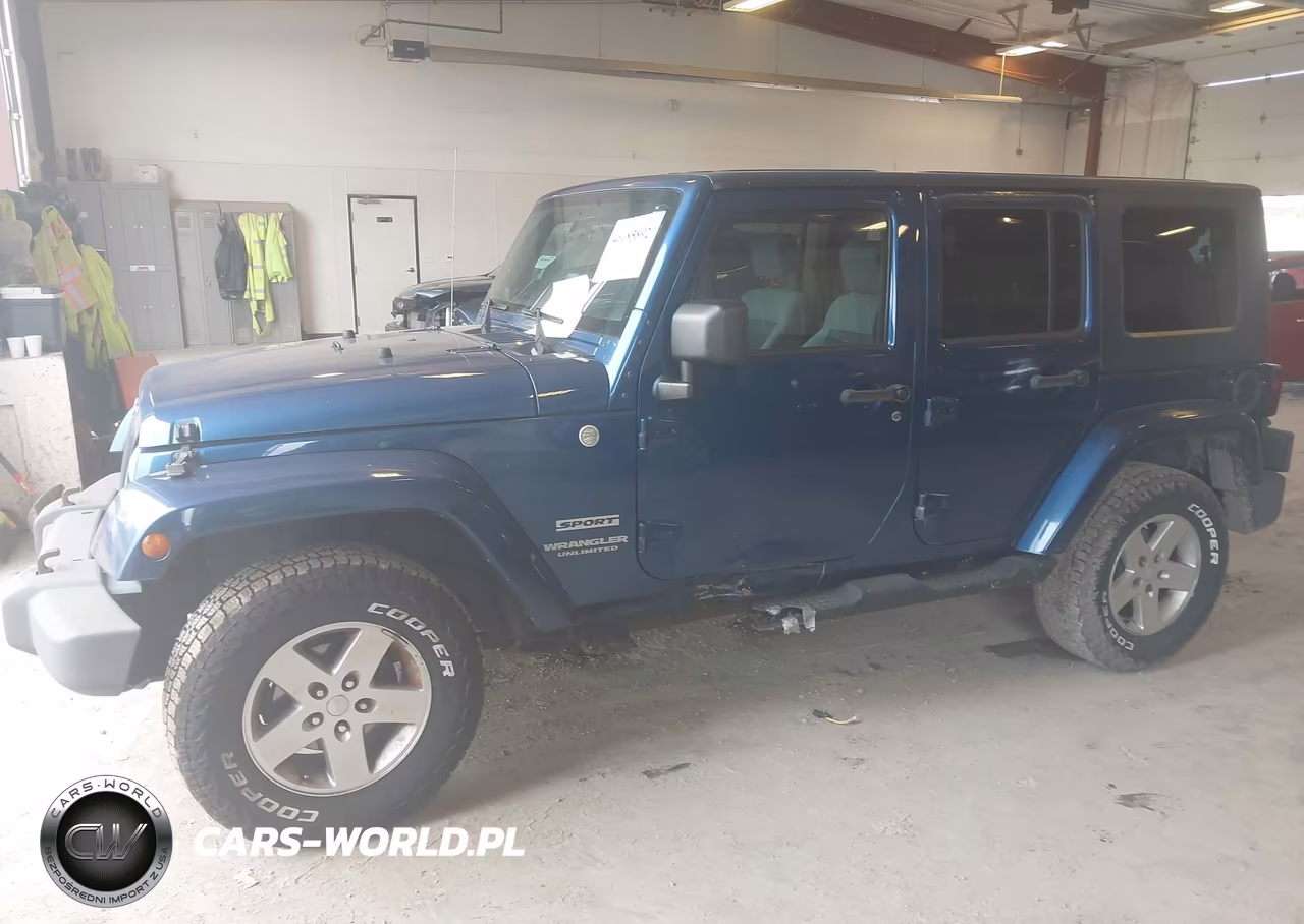 2010 Jeep Wrangler Unlimited Sport VIN:1J4BA3H15AL118060 - 2