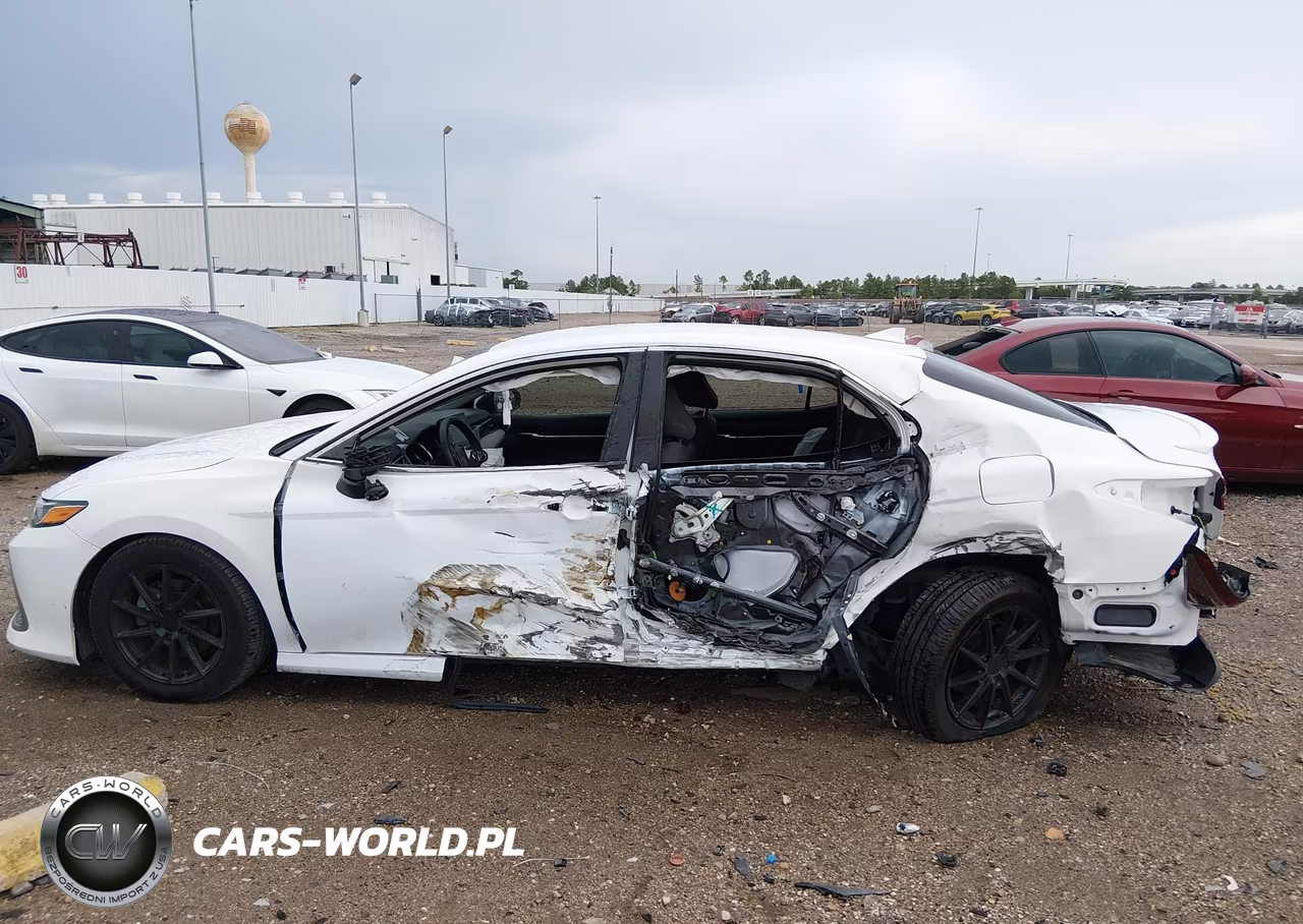 2023 Toyota Camry Le VIN:4T1C11AK3PU116632 - 14