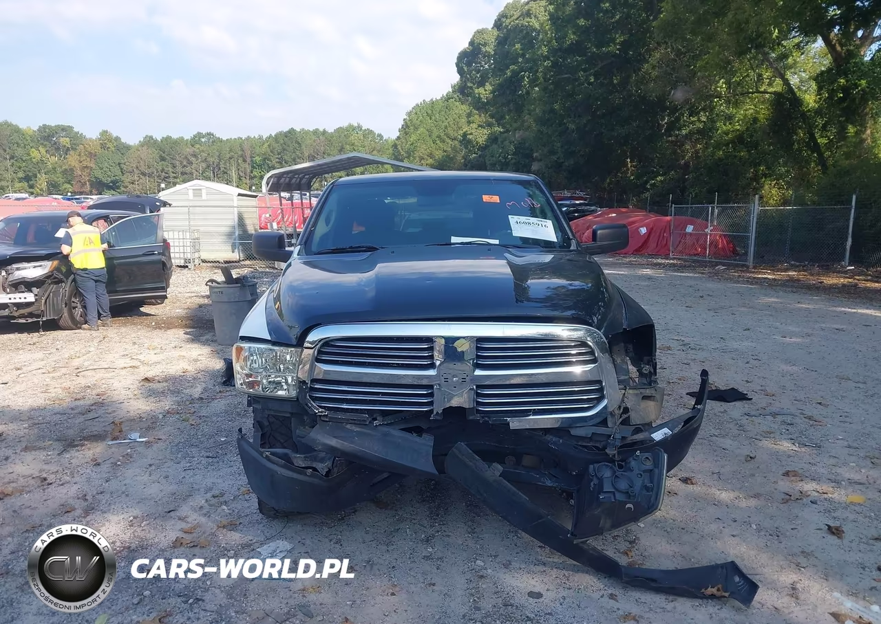 2015 Ram 1500 Big Horn VIN:1C6RR6GT8FS749911 - 13