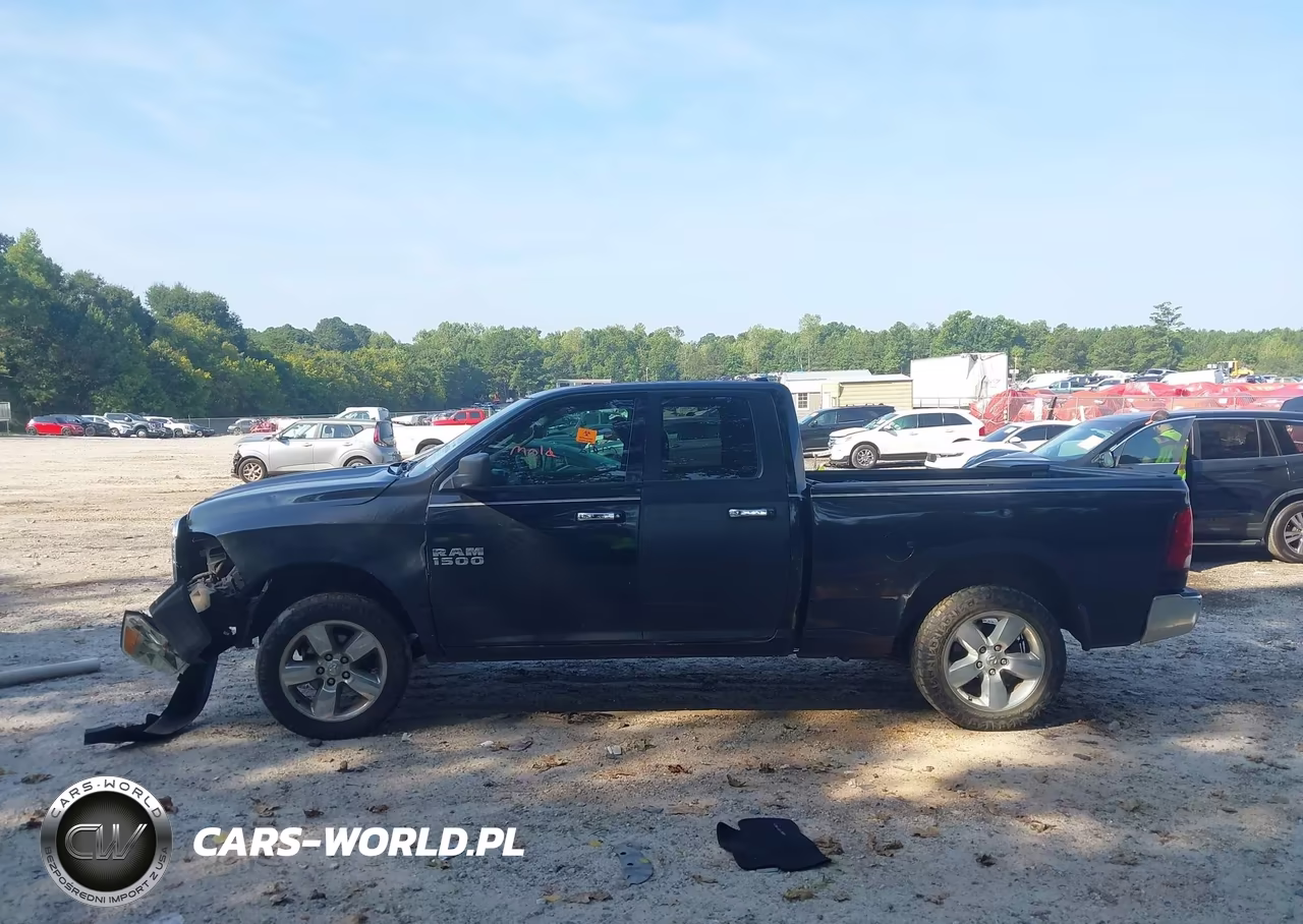 2015 Ram 1500 Big Horn VIN:1C6RR6GT8FS749911 - 15