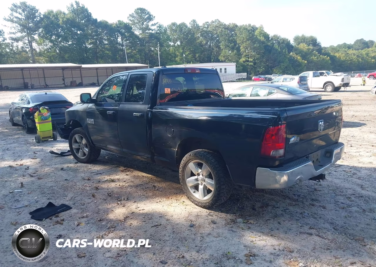 2015 Ram 1500 Big Horn VIN:1C6RR6GT8FS749911 - 3
