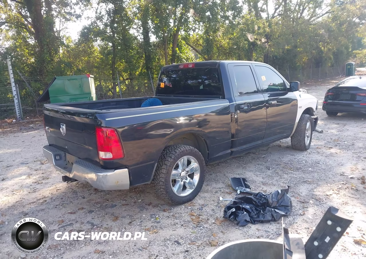 2015 Ram 1500 Big Horn VIN:1C6RR6GT8FS749911 - 4