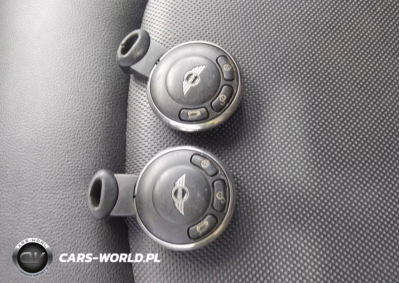 2012 Mini Cooper Countryman VIN:WMWZB3C55CWM04484 - 11