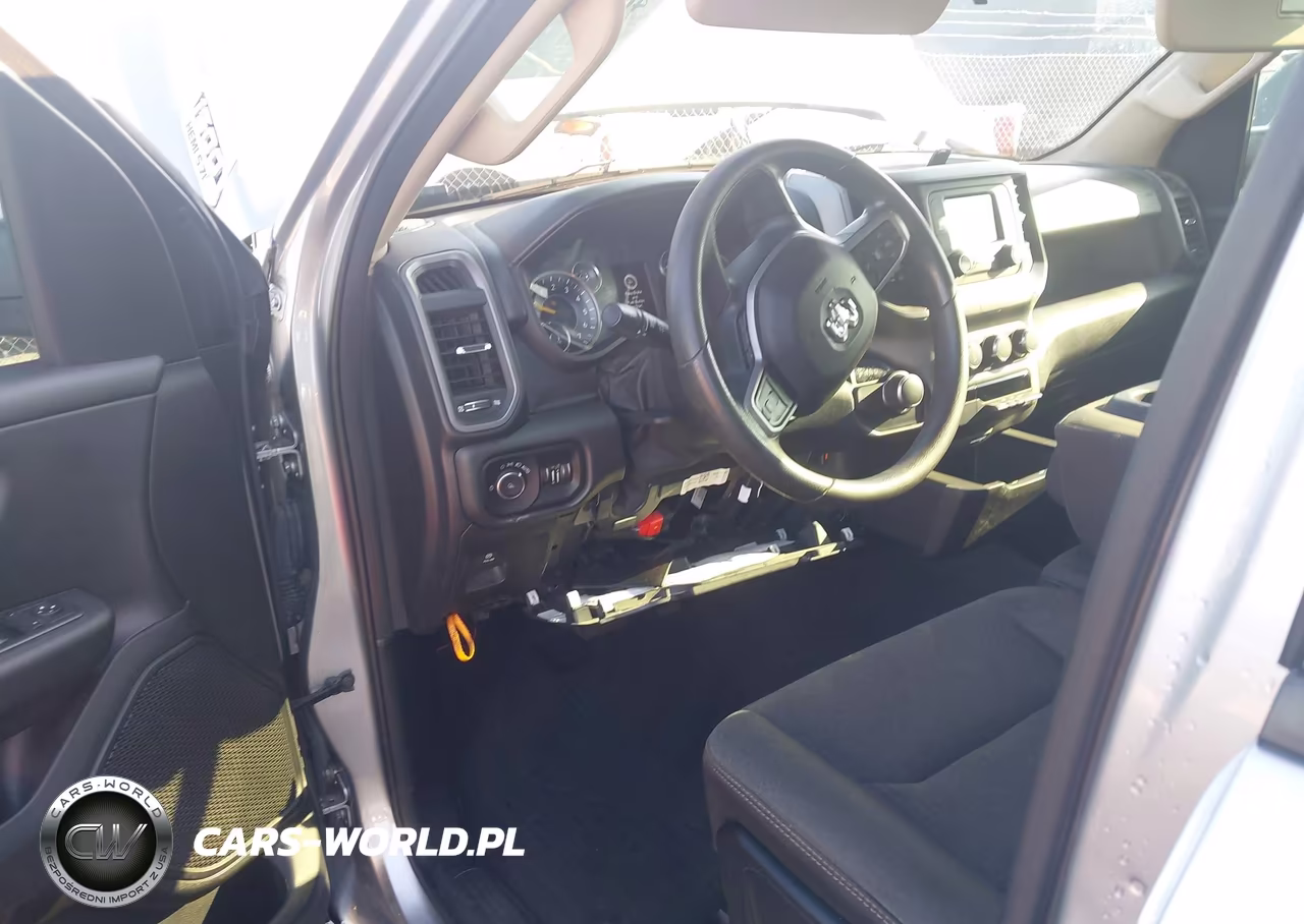 2019 Ram 1500 Tradesman 4X2 6'4 Box VIN:1C6RRECT1KN604136 - 18