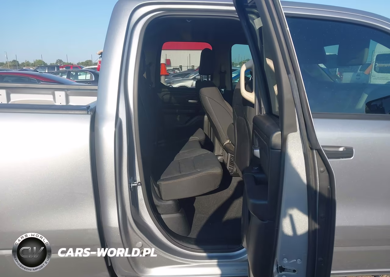 2019 Ram 1500 Tradesman 4X2 6'4 Box VIN:1C6RRECT1KN604136 - 8