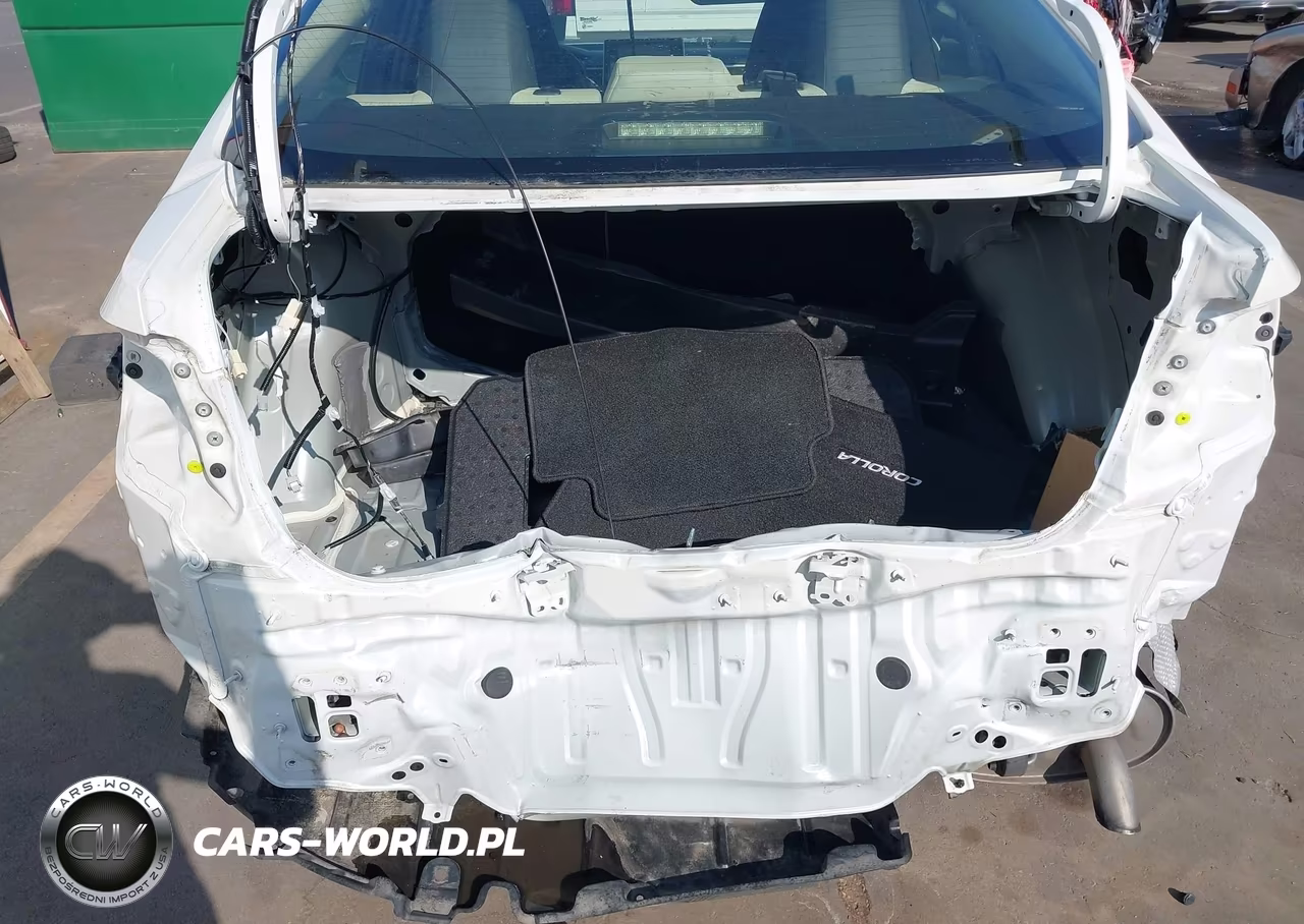 2020 Toyota Corolla Le VIN:JTDEPRAE6LJ014225 - 6