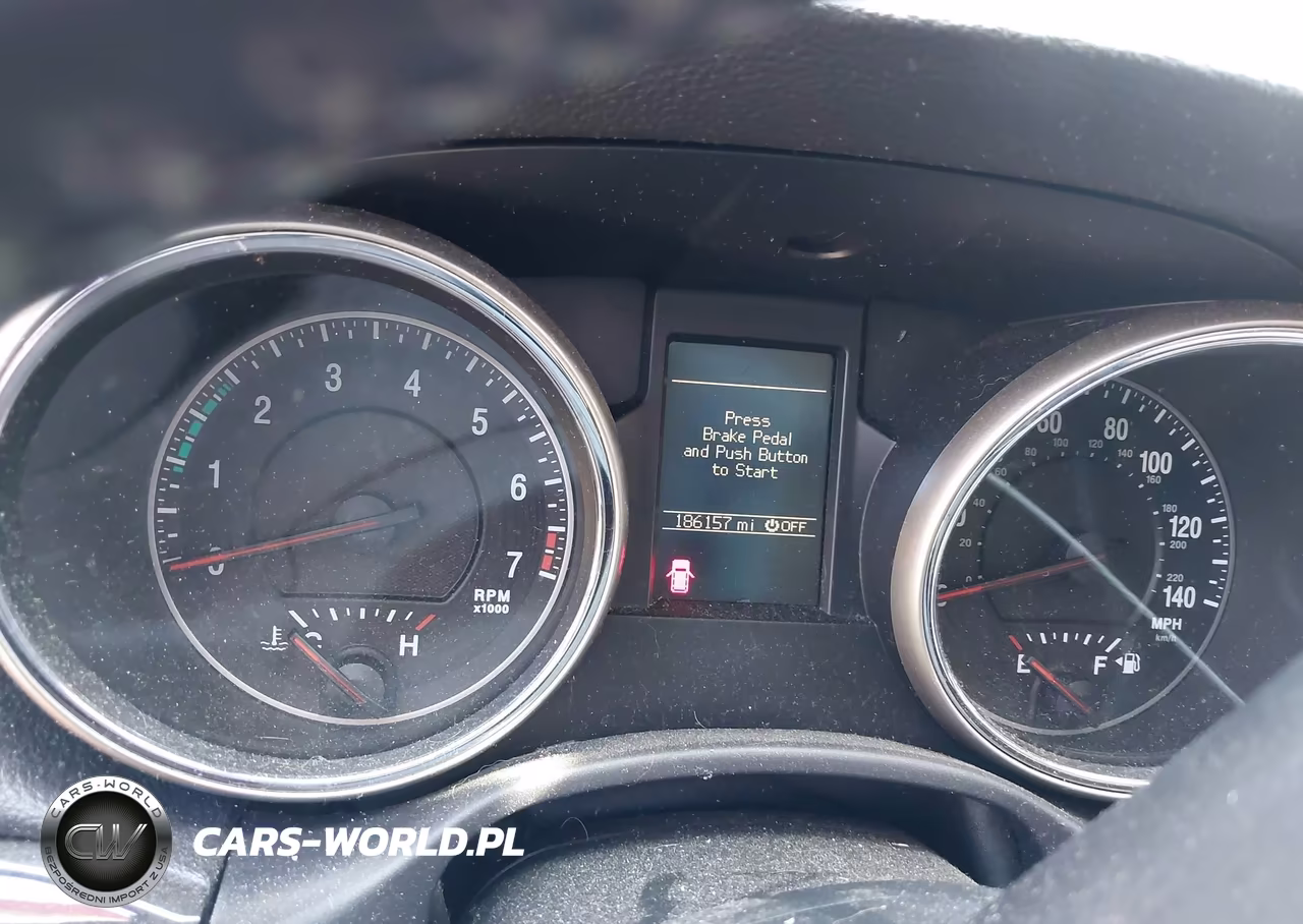 2011 Jeep Grand Cherokee Laredo VIN:1J4RS4GG3BC535105 - 7