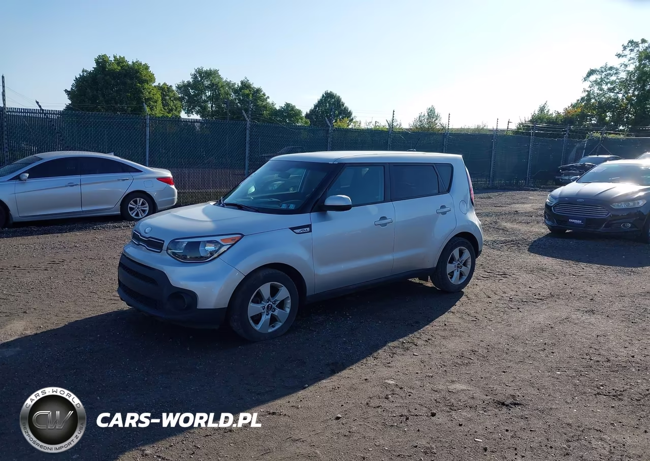 2018 Kia Soul VIN:KNDJN2A28J7613686 - 2