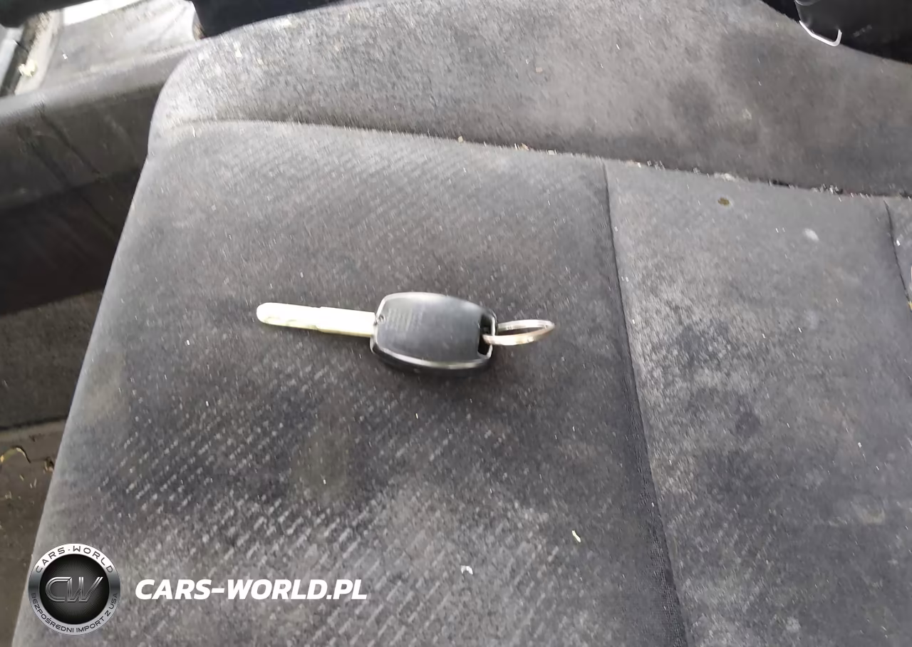 2012 Honda Accord 2.4 Ex VIN:1HGCP2F75CA204589 - 11