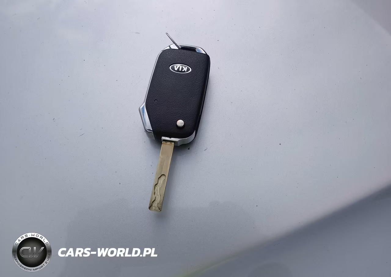 2021 Kia Seltos S VIN:KNDEUCAA7M7044190 - 11