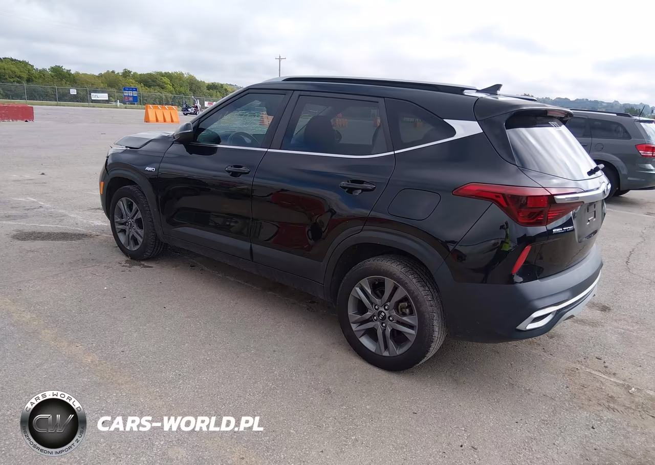 2021 Kia Seltos S VIN:KNDEUCAA7M7044190 - 3