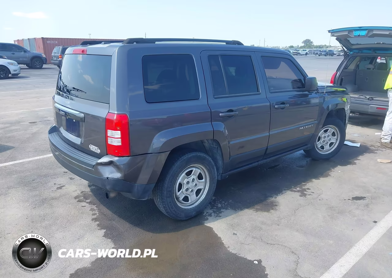 2016 Jeep Patriot Sport VIN:1C4NJPBB6GD547755 - 4