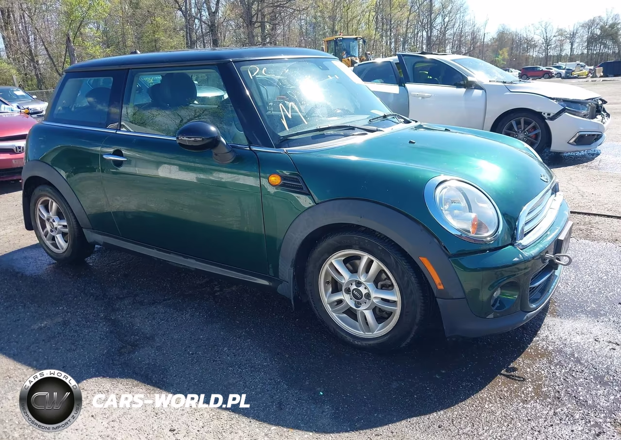 2013 Mini Hardtop Cooper VIN:WMWSU3C56DT681496 - 1
