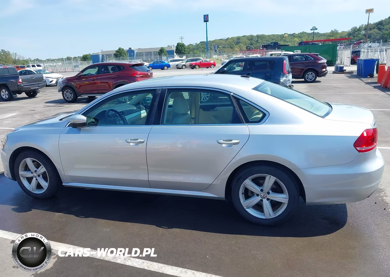 2013 Volkswagen Passat 2.0L Tdi Se VIN:1VWBN7A30DC061295 - 14