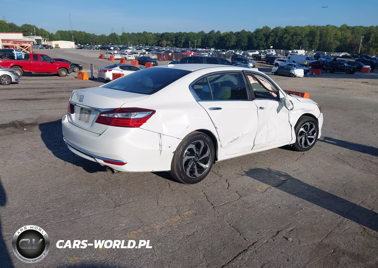 2017 Honda Accord Ex VIN:1HGCR2F74HA118093 - 4