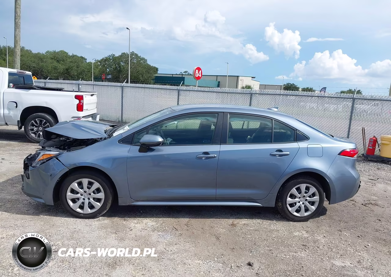 2024 Toyota Corolla Hybrid Le VIN:JTDBCMFE1R3044305 - 14