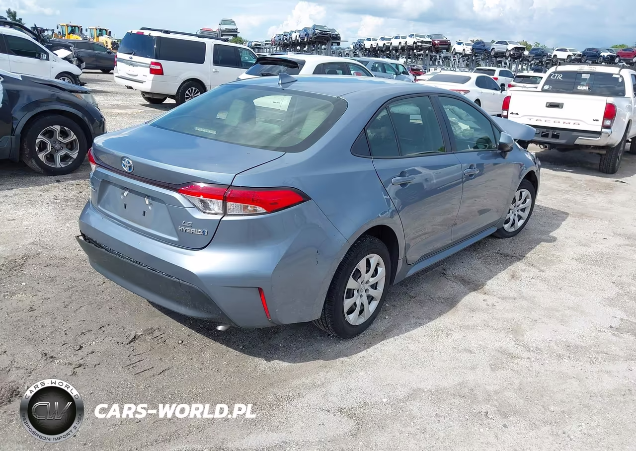 2024 Toyota Corolla Hybrid Le VIN:JTDBCMFE1R3044305 - 4