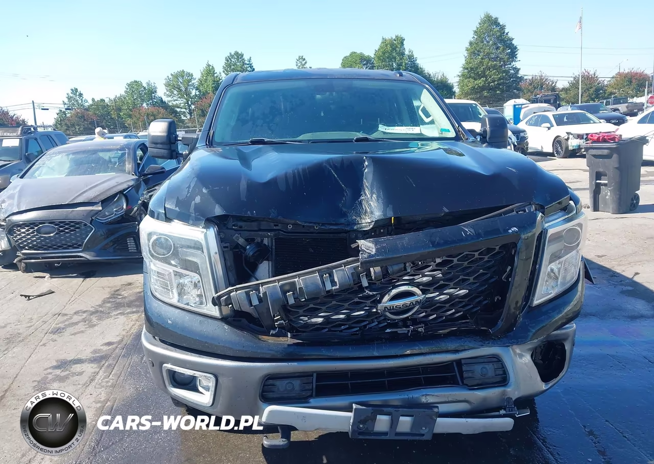 2016 Nissan Titan Xd Pro-4X Diesel VIN:1N6BA1F40GN506105 - 11