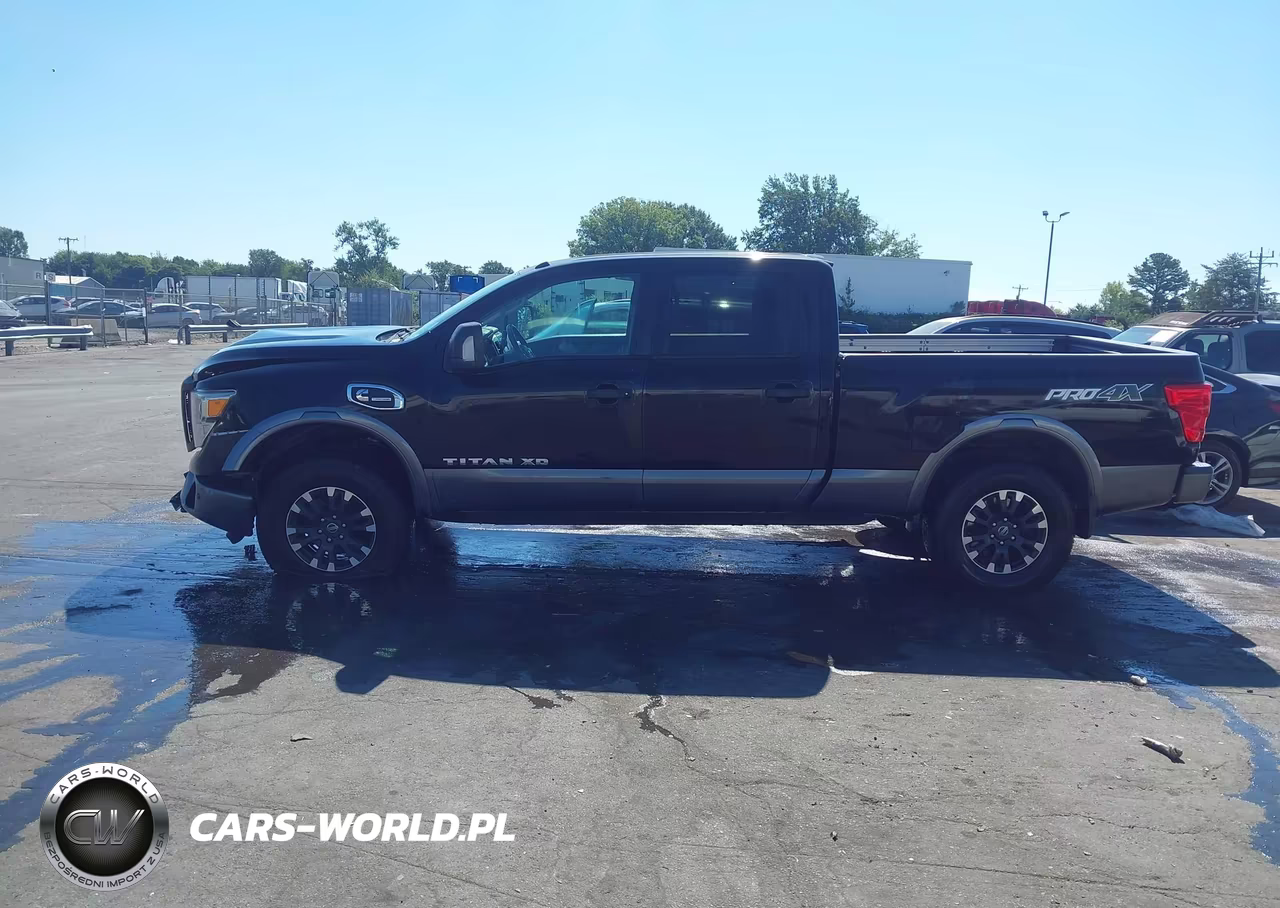 2016 Nissan Titan Xd Pro-4X Diesel VIN:1N6BA1F40GN506105 - 13