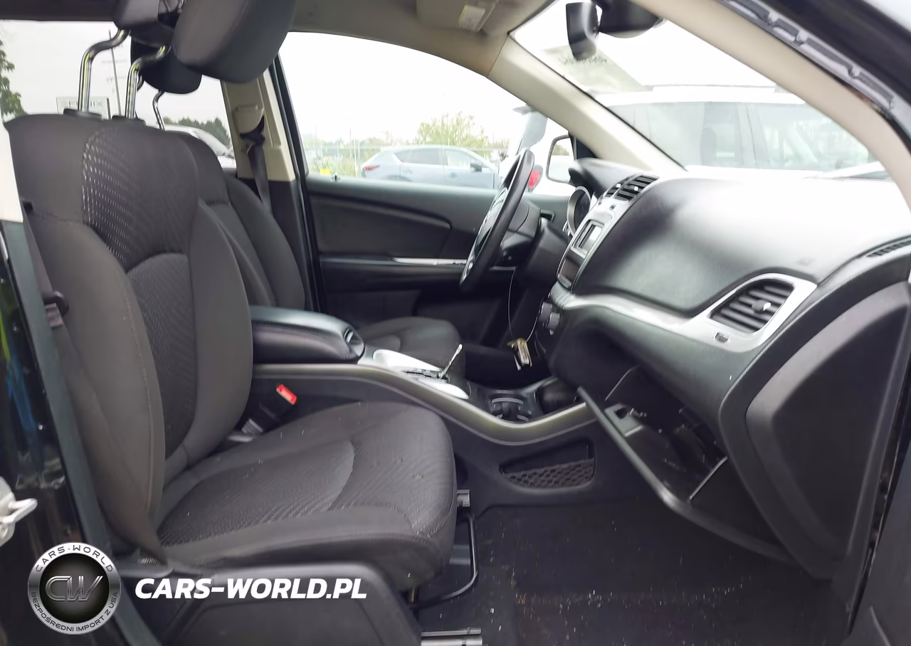 2020 Dodge Journey Se Value VIN:3C4PDCAB5LT207401 - 5