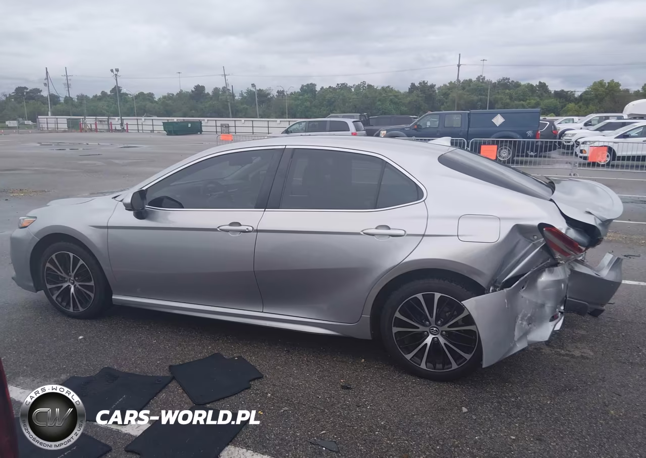 2020 Toyota Camry Se VIN:4T1G11AK1LU922254 - 14