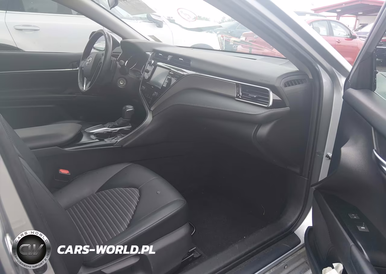 2020 Toyota Camry Se VIN:4T1G11AK1LU922254 - 5