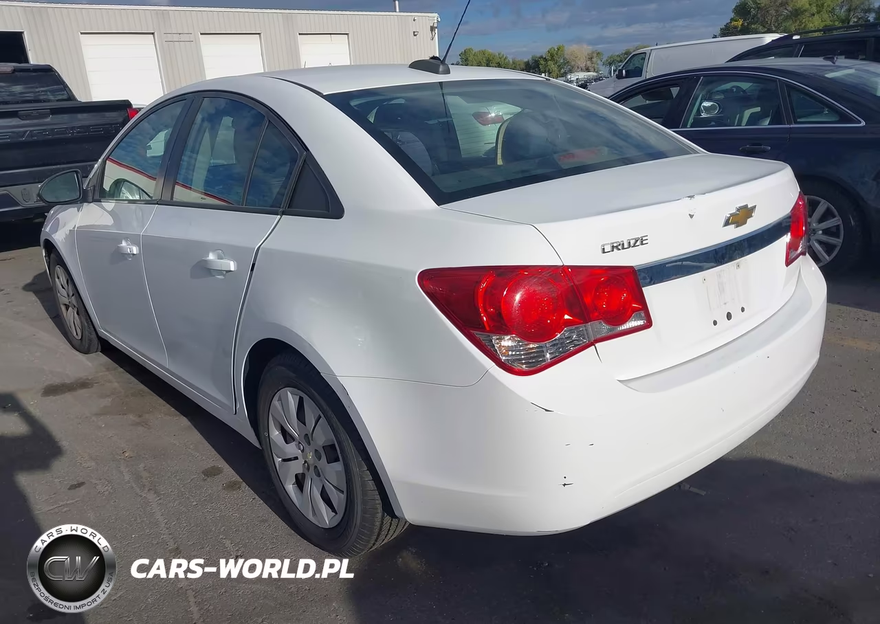 2016 Chevrolet Cruze Limited Ls Auto VIN:1G1PC5SH0G7151209 - 3