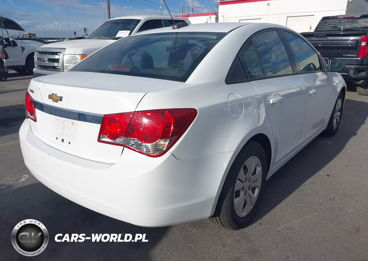 2016 Chevrolet Cruze Limited Ls Auto VIN:1G1PC5SH0G7151209 - 4