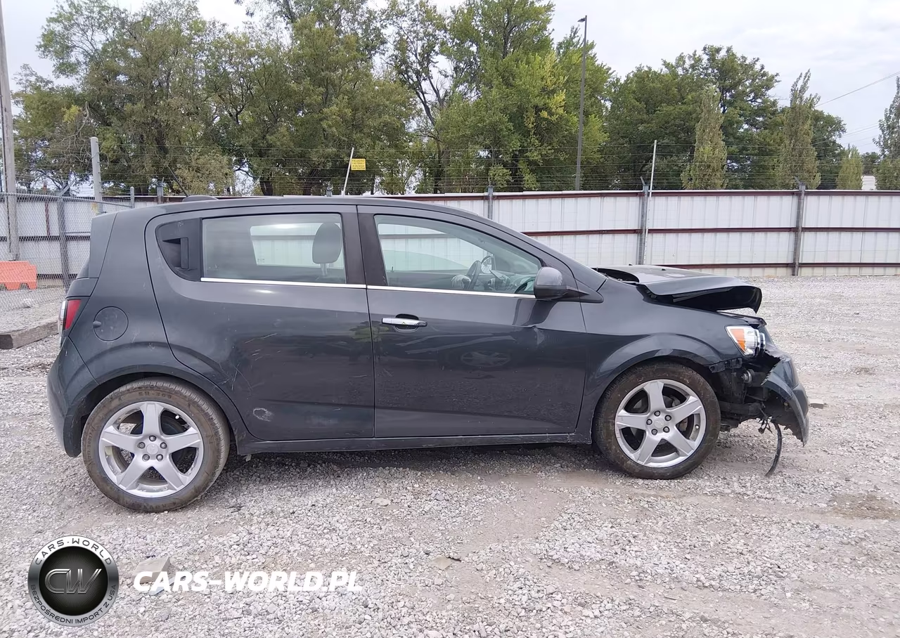 2016 Chevrolet Sonic Ltz Auto VIN:1G1JE6SB6G4160824 - 13