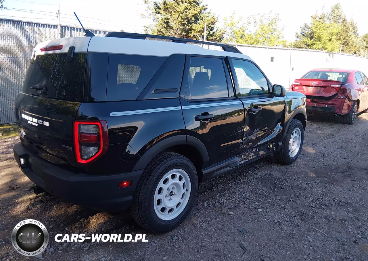 2023 Ford Bronco Sport Heritage VIN:3FMCR9G66PRD06630 - 4