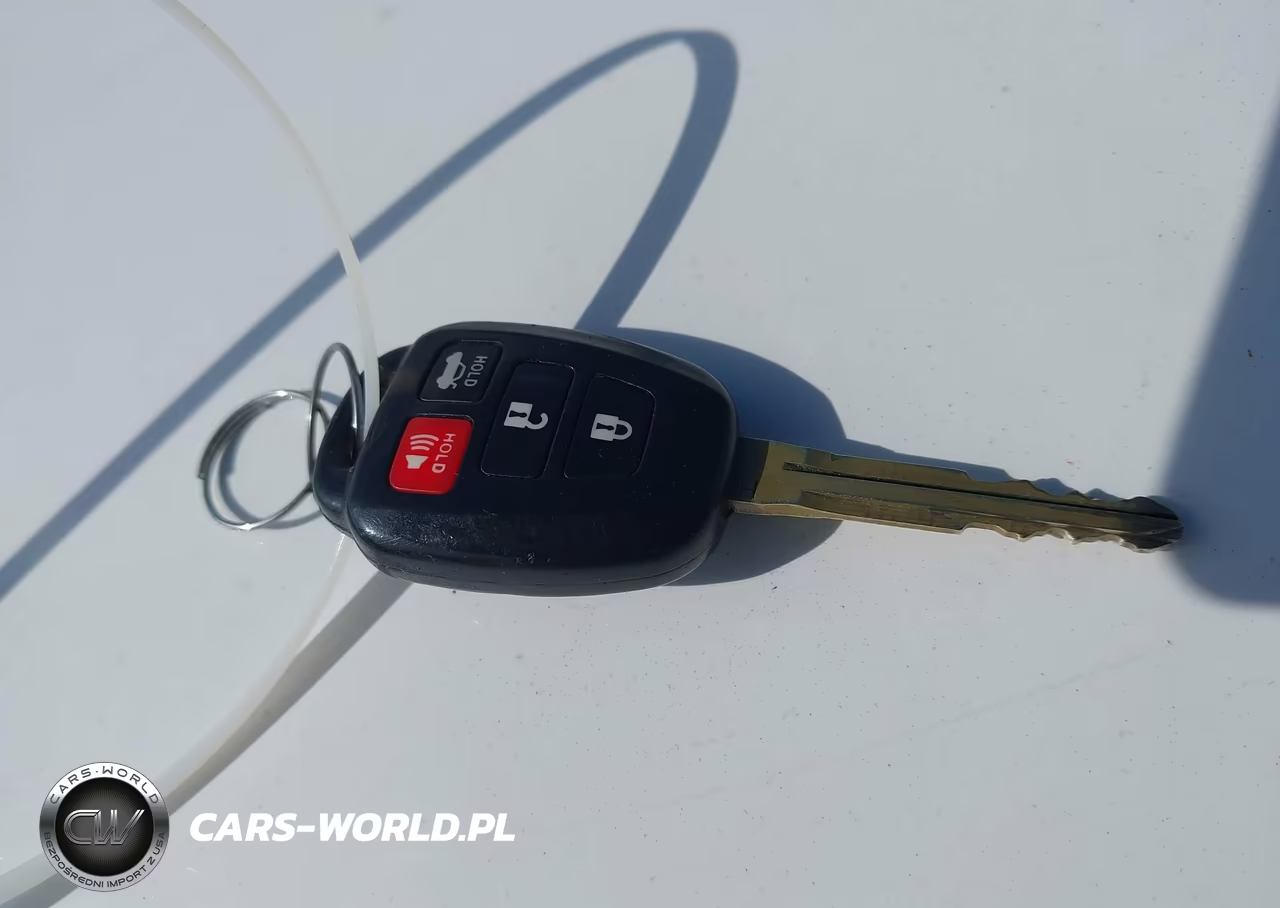 2017 Toyota Camry Le VIN:4T1BF1FK7HU797482 - 11