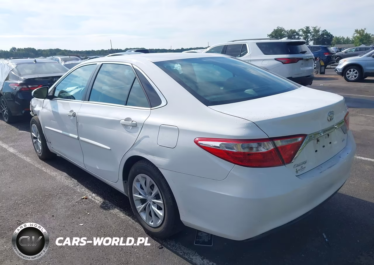 2017 Toyota Camry Le VIN:4T1BF1FK7HU797482 - 3