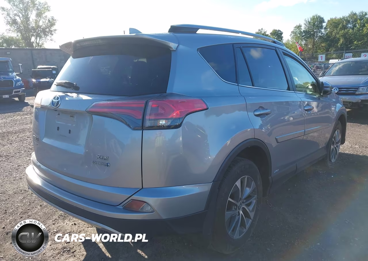2017 Toyota Rav4 Hybrid Xle VIN:JTMRJREV4HD102578 - 4