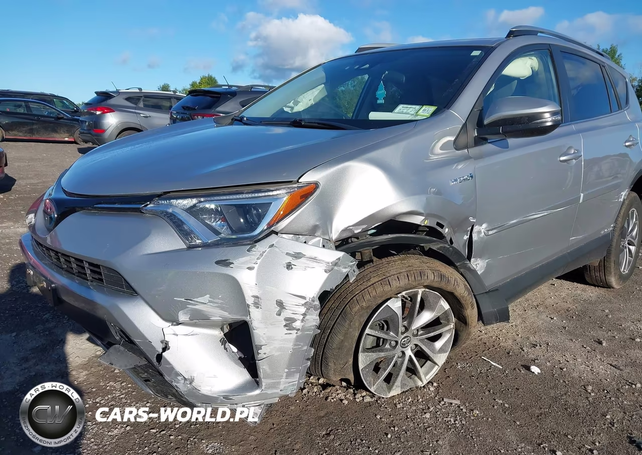 2017 Toyota Rav4 Hybrid Xle VIN:JTMRJREV4HD102578 - 6