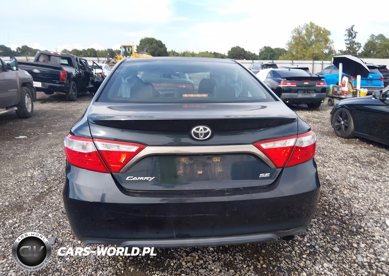 2017 Toyota Camry Se VIN:4T1BF1FK1HU363882 - 17