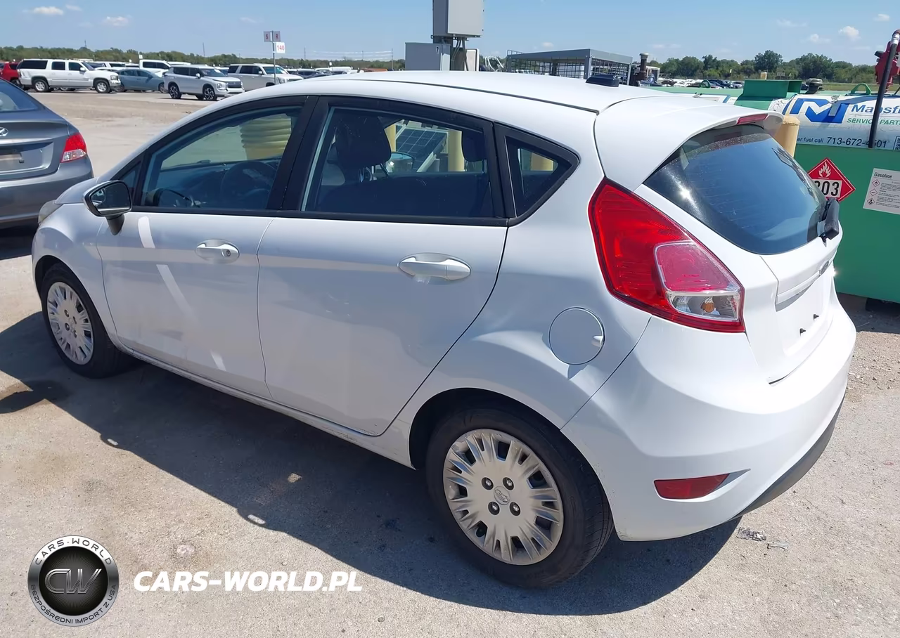 2016 Ford Fiesta S VIN:3FADP4TJ5GM172112 - 3