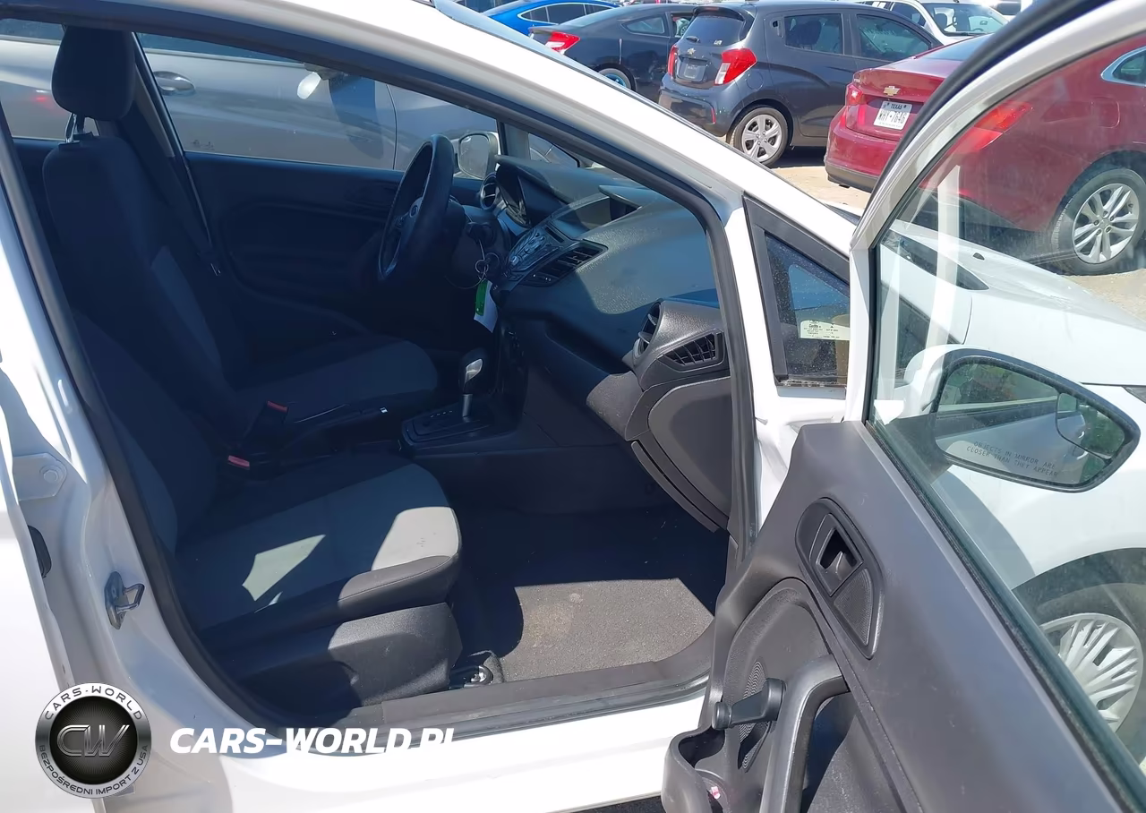2016 Ford Fiesta S VIN:3FADP4TJ5GM172112 - 5