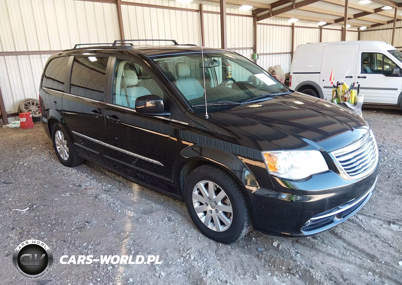2015 Chrysler Town & Country Touring