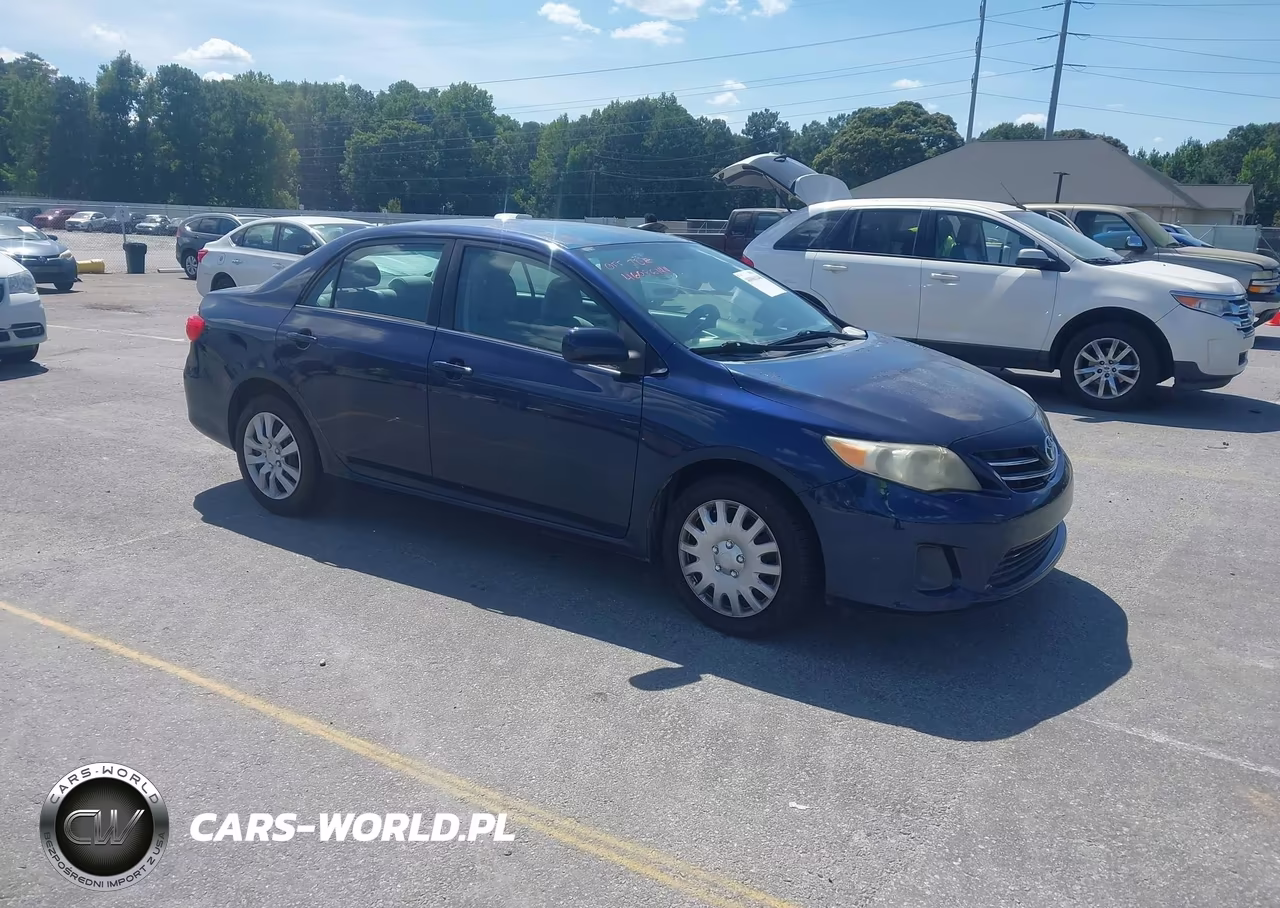 2013 Toyota Corolla Le – zdjęcie 1 z 16