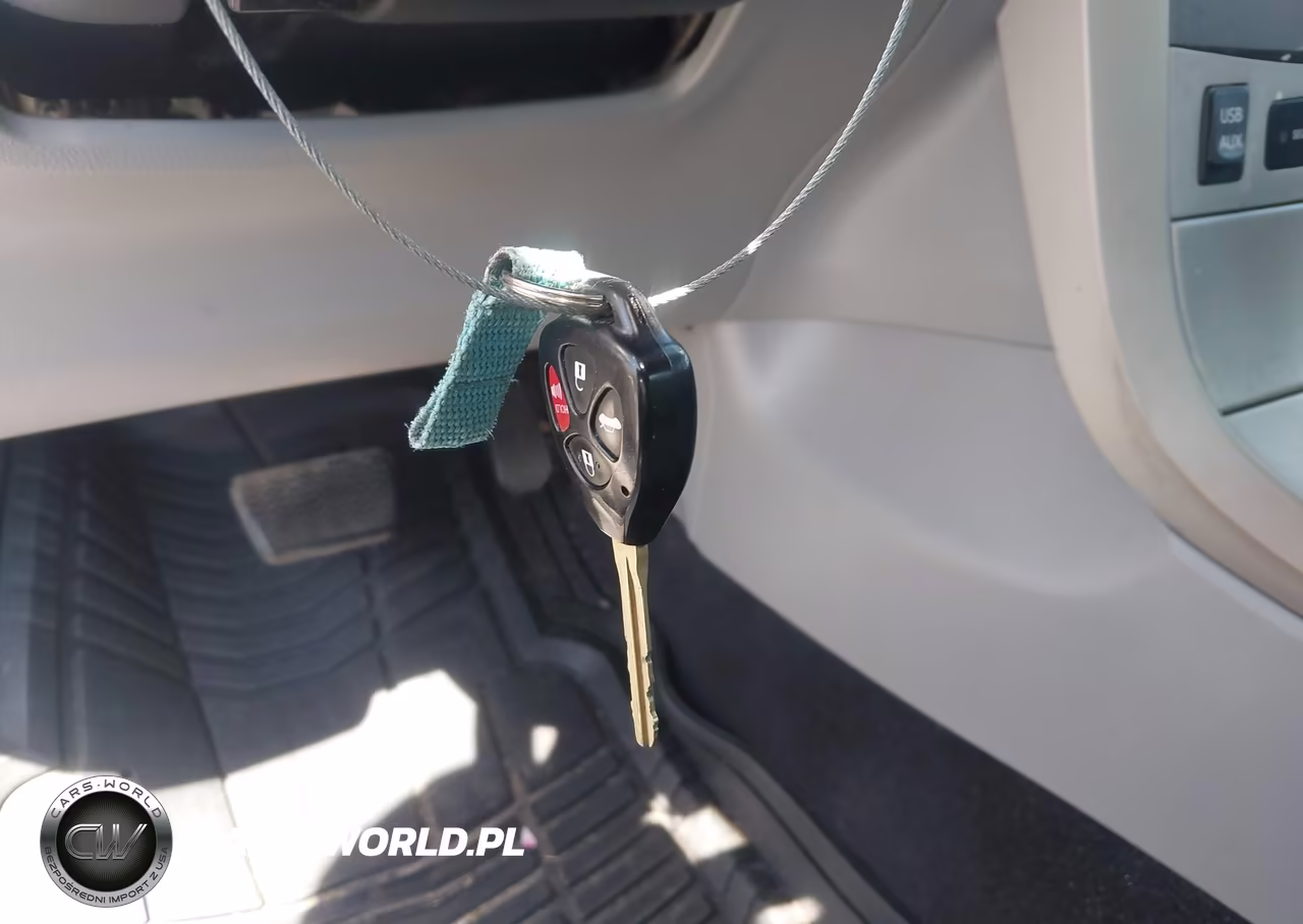 2013 Toyota Corolla Le VIN:5YFBU4EEXDP202882 - 11